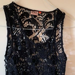 NWOT XS Lace Top by ONLY India: floral inspired lace.